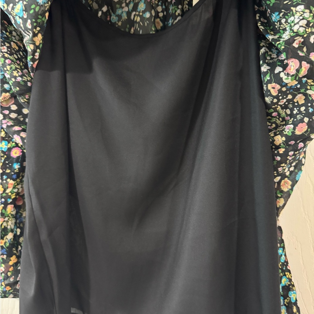 Lavender Brown Floral Black Blouse - Picture 5 of 5